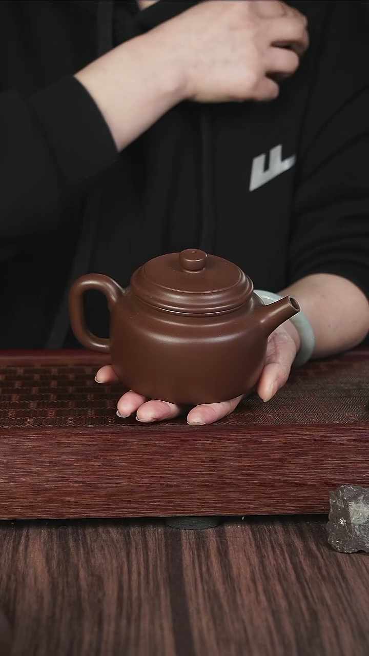 紫砂茶壶xt  底槽清 德钟