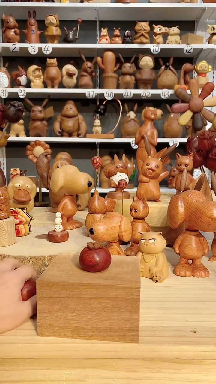 【闪购商品】木木雕摆件卡通可爱