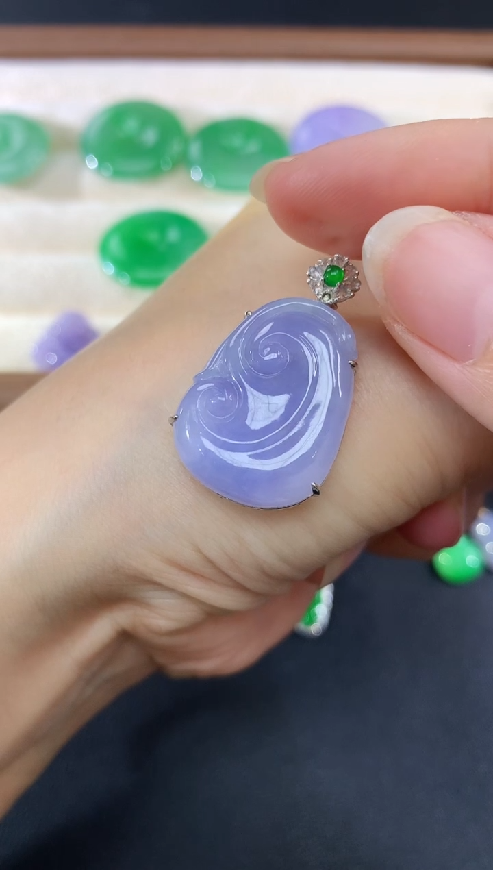 吊坠(不含链)18K金镶嵌翡翠241|5800