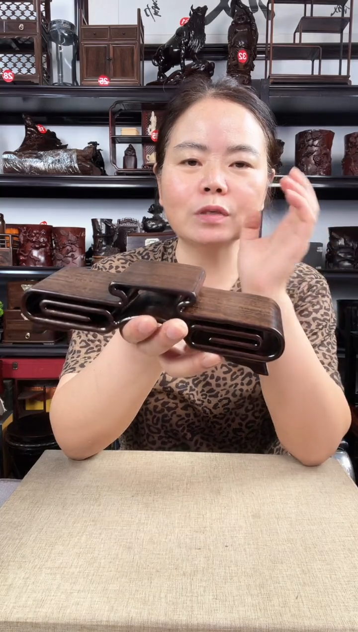 木大三连老李红木工艺品