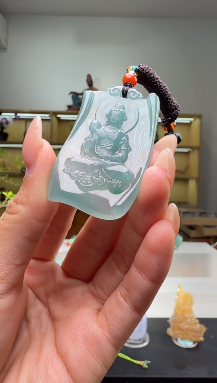 吊坠(不含链)未镶嵌翡翠观音