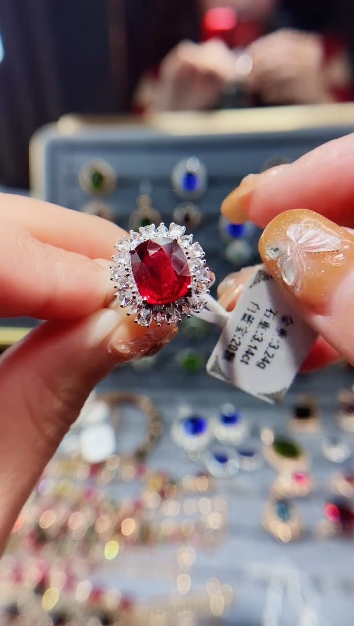 【闪购商品】碧玺戒指18K金镶嵌3.14ct