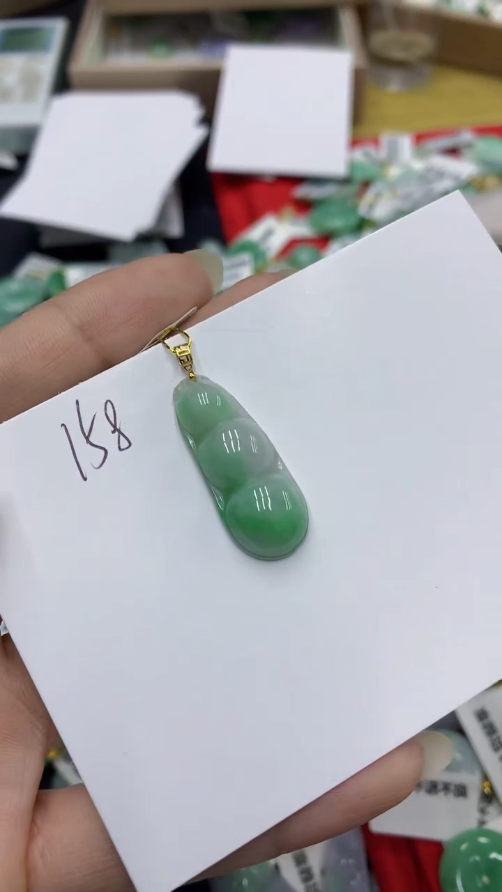 【闪购商品】翡翠颈饰18K金镶嵌号链接1111111111