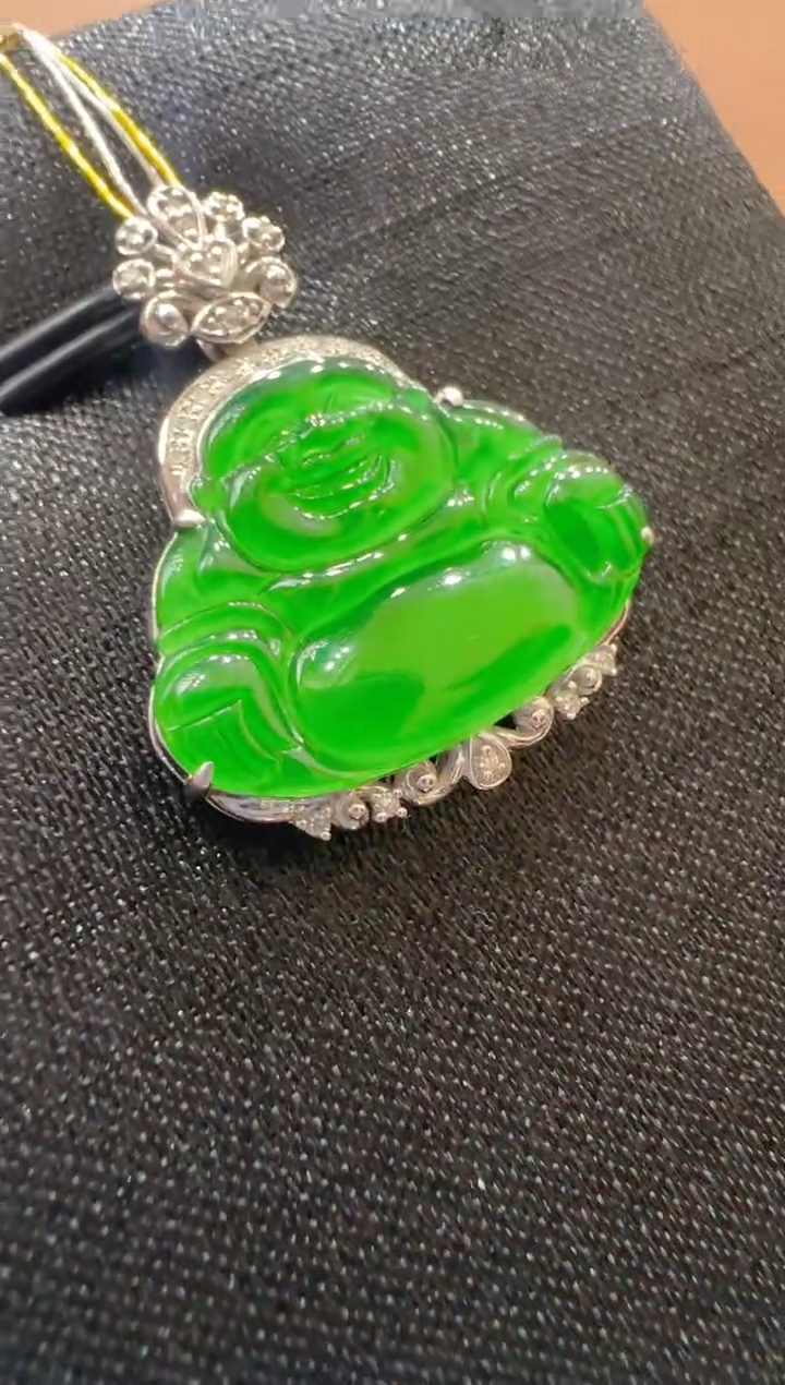 【闪购商品】翡翠吊坠(不含链)18K金镶嵌          