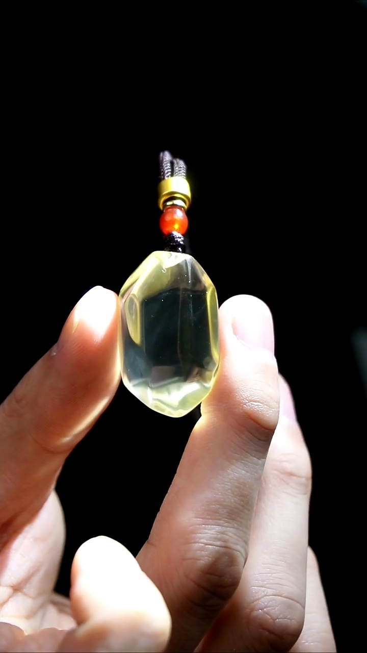 吊坠(赠链)未镶嵌水晶水晶