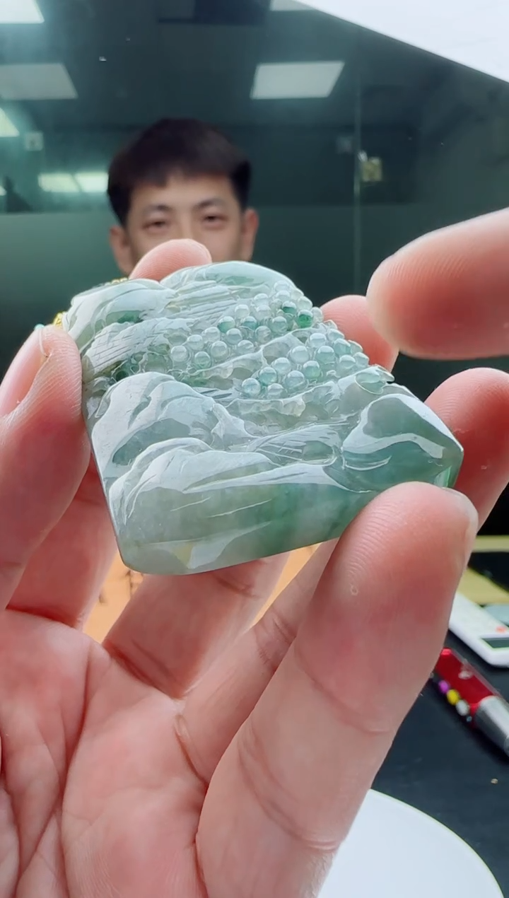 【闪购商品】翡翠颈饰未镶嵌111111111