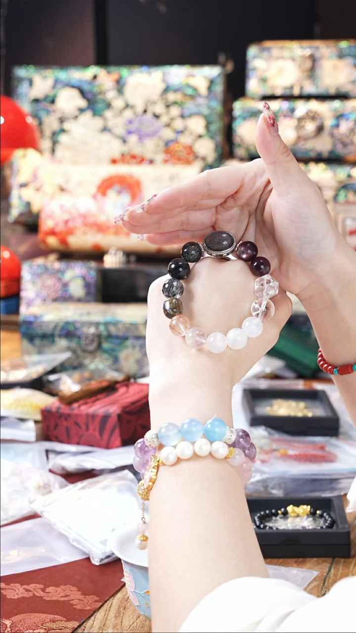 【闪购商品】瓷片豆包儿的星耀家