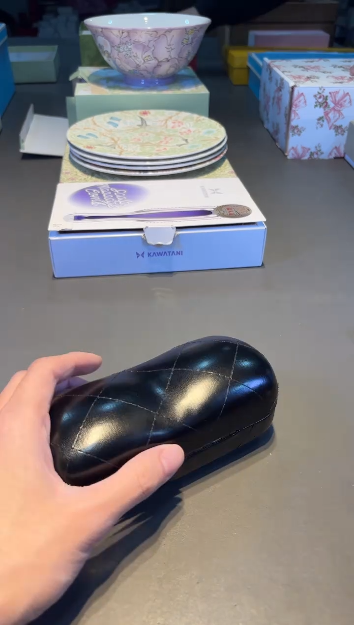 乡黑 小新全球仓小新全球仓小新全球仓