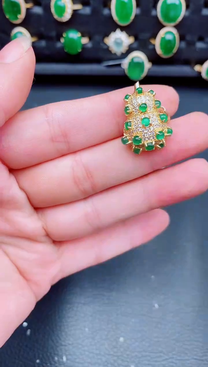 【闪购商品】翡翠颈饰银S925镶嵌天然a货翡翠265