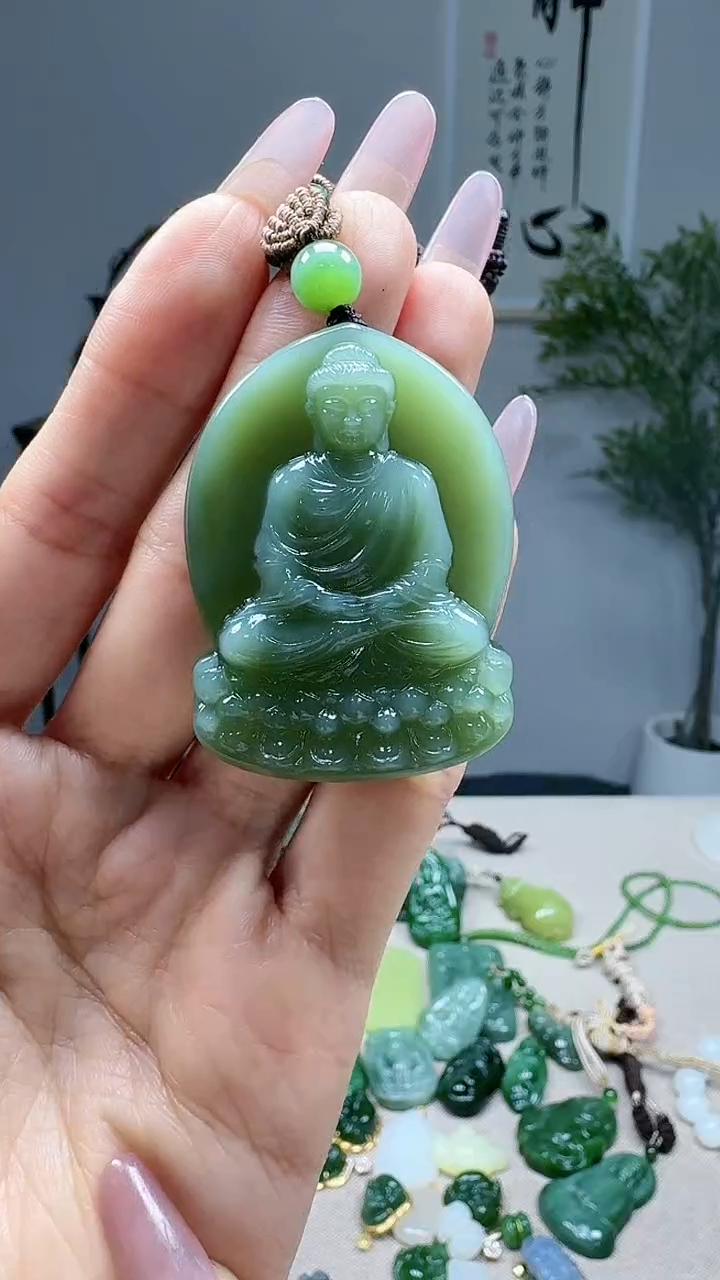 未镶嵌和田玉挂件1