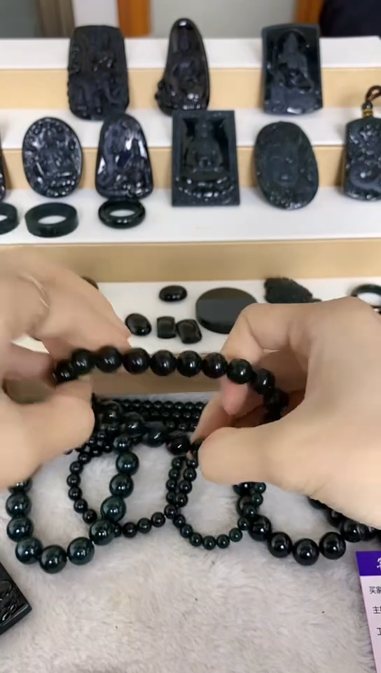 【闪购商品】翡翠吊坠(不含链)未镶嵌110000000