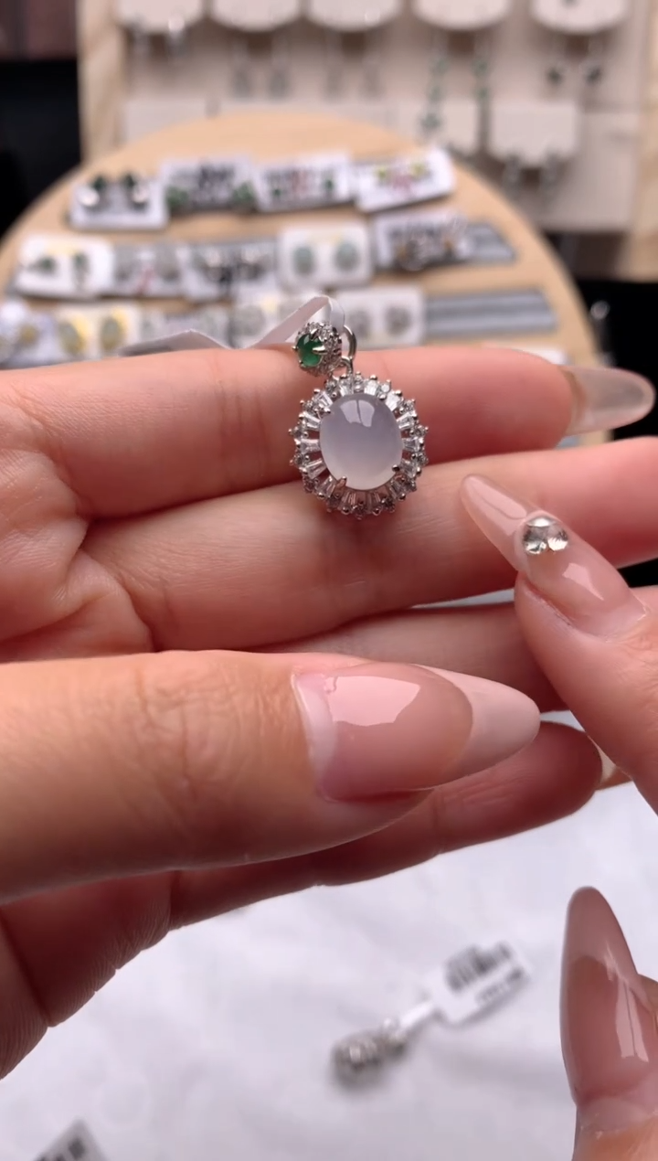 【闪购商品】翡翠吊坠(不含链)银S925镶嵌3号