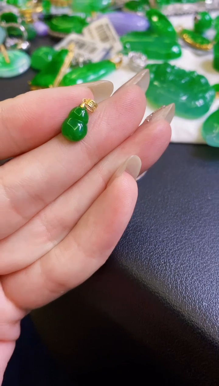 【闪购商品】定制翡翠18K金镶嵌葫芦
