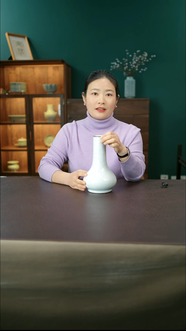 其他象牙白胆瓶80