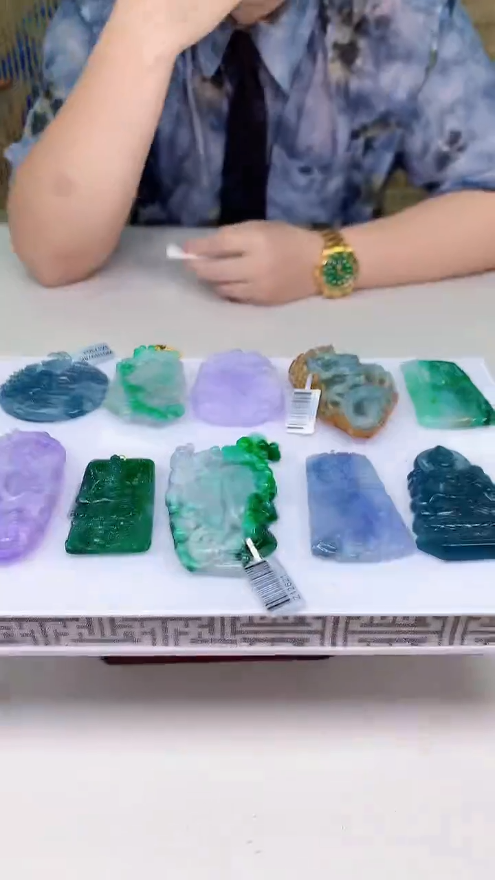 【闪购商品】定制翡翠未镶嵌4688ty-毛货挂件