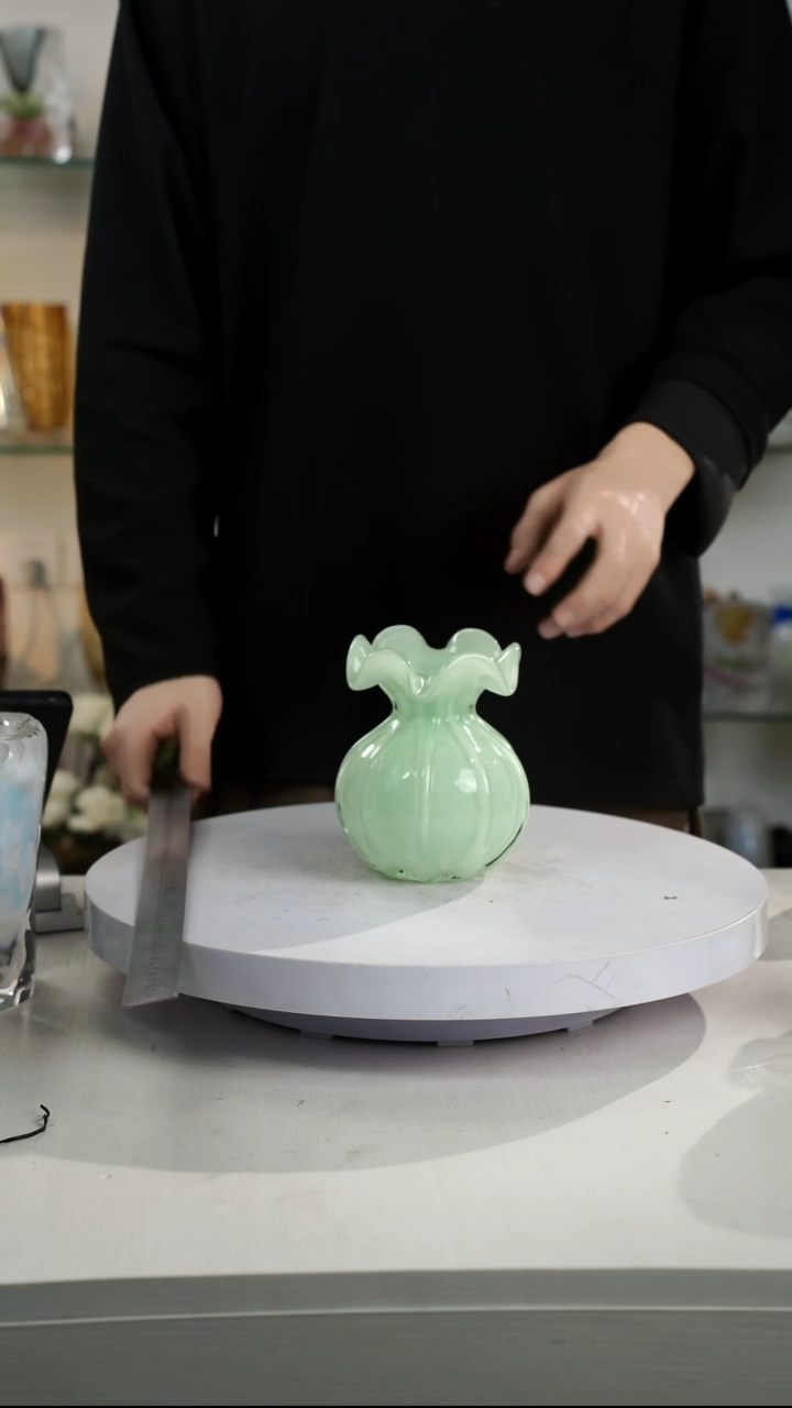 【闪购商品】琉璃高147轻奢琉璃花器正常手工痕迹