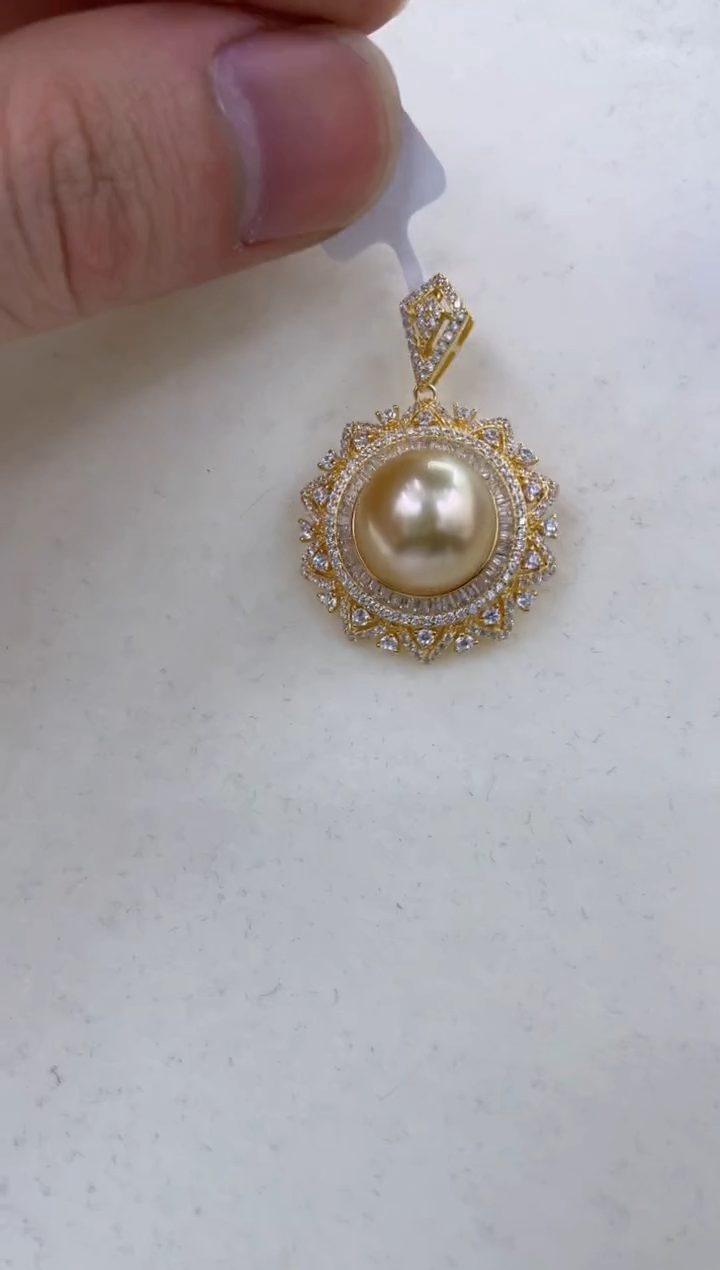 银S925镶嵌颈饰海水珍珠  