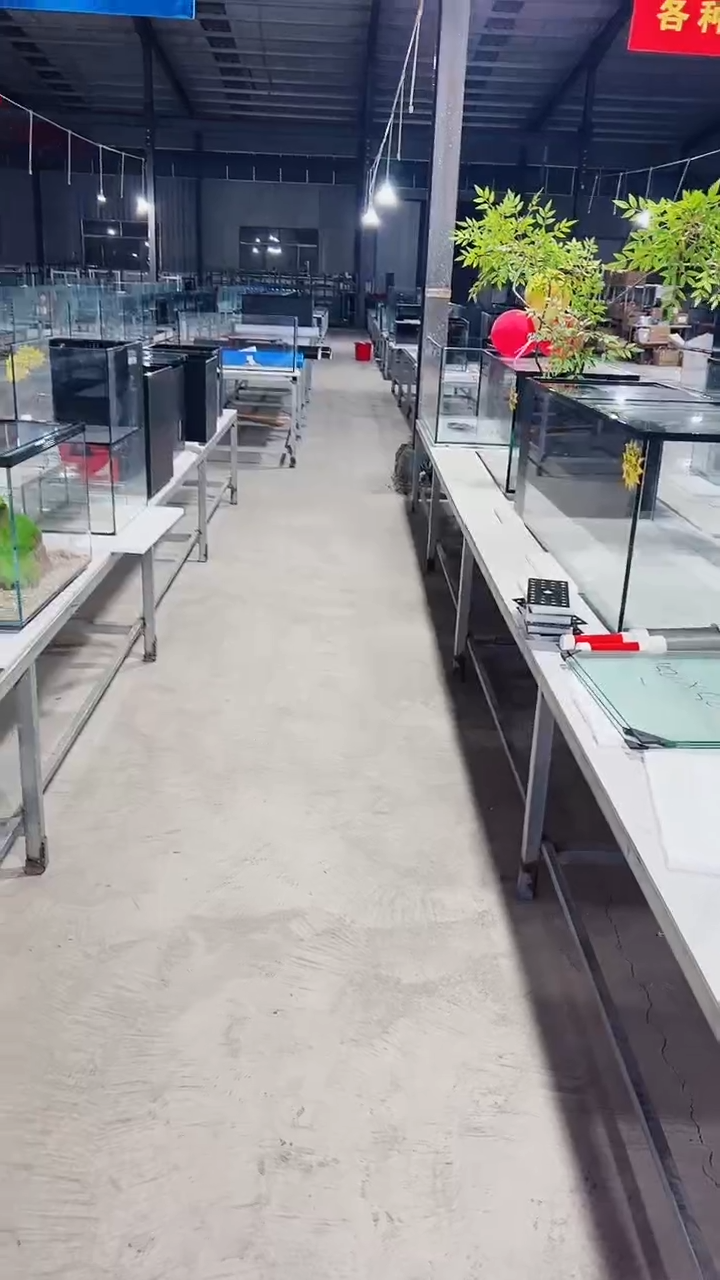 玻璃广****司80*45*45侧滤＋鱼缸架