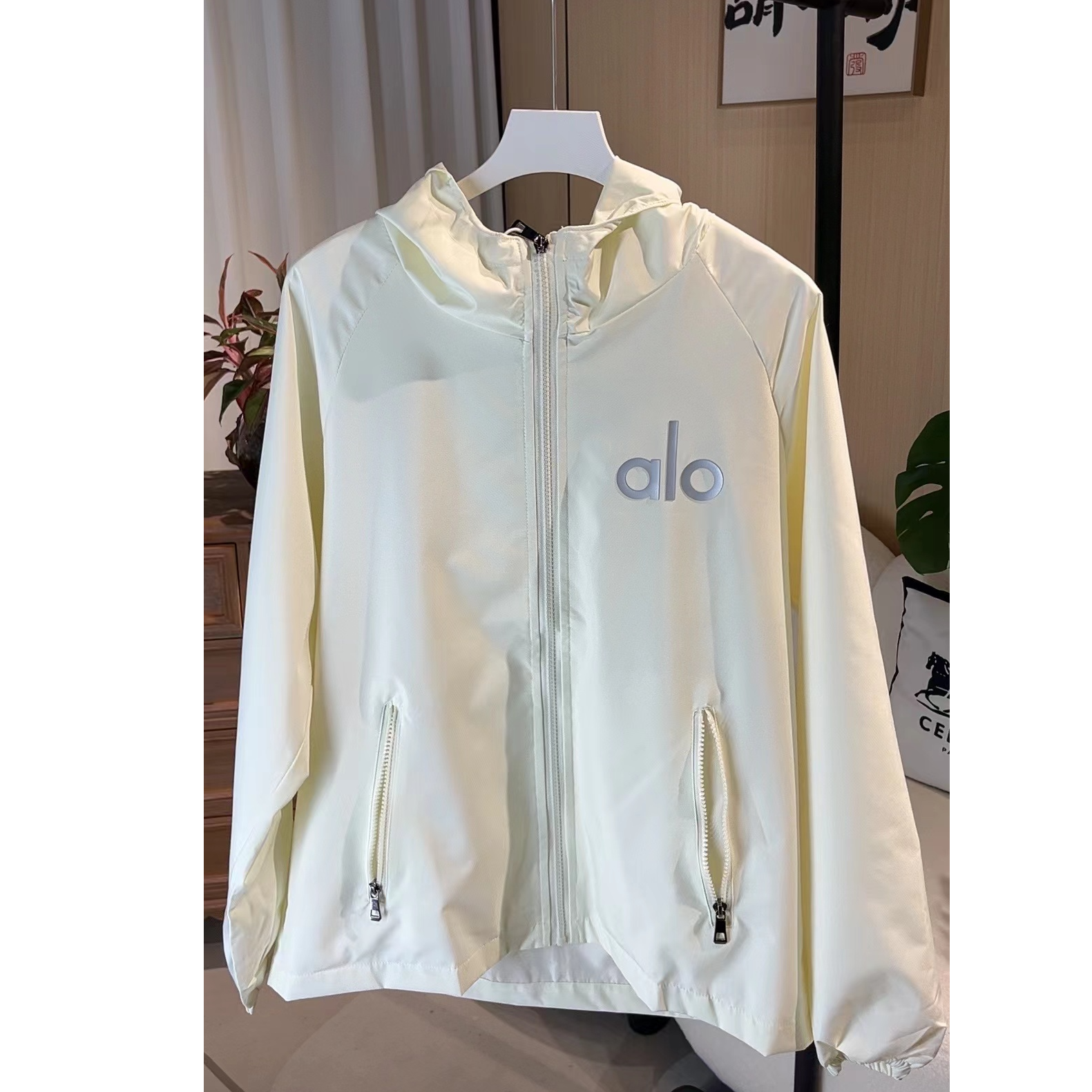 新款连帽冲锋衣跑步健身外套