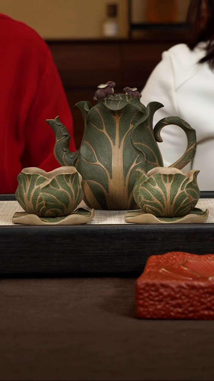 茶壶紫砂【P034】坐地生财套组  550c  GJF