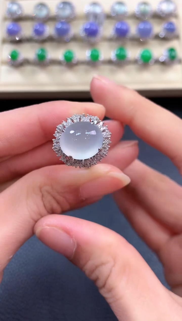 【闪购商品】翡翠戒指18K金镶嵌b148       