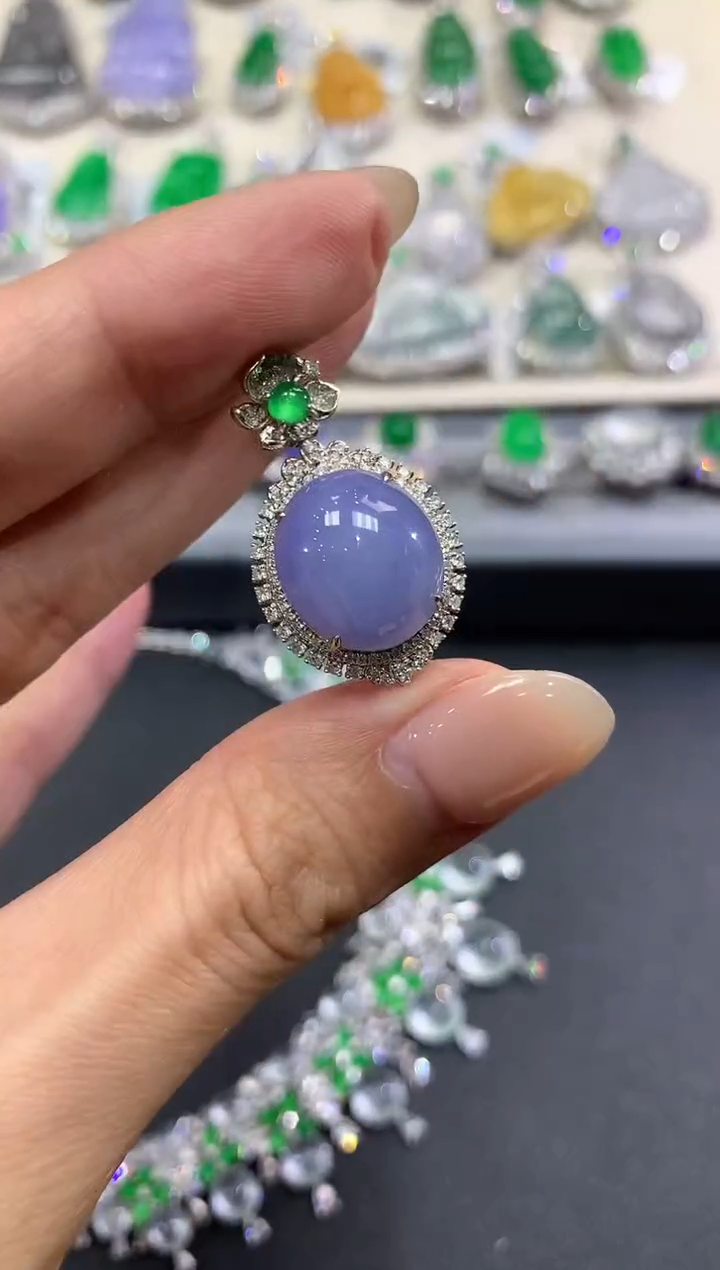 【闪购商品】翡翠吊坠(不含链)18K金镶嵌q234紫货有色差