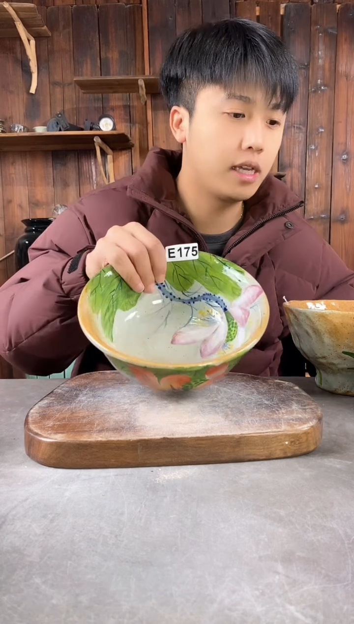 【闪购商品】碗175，手工手绘，新年快乐！