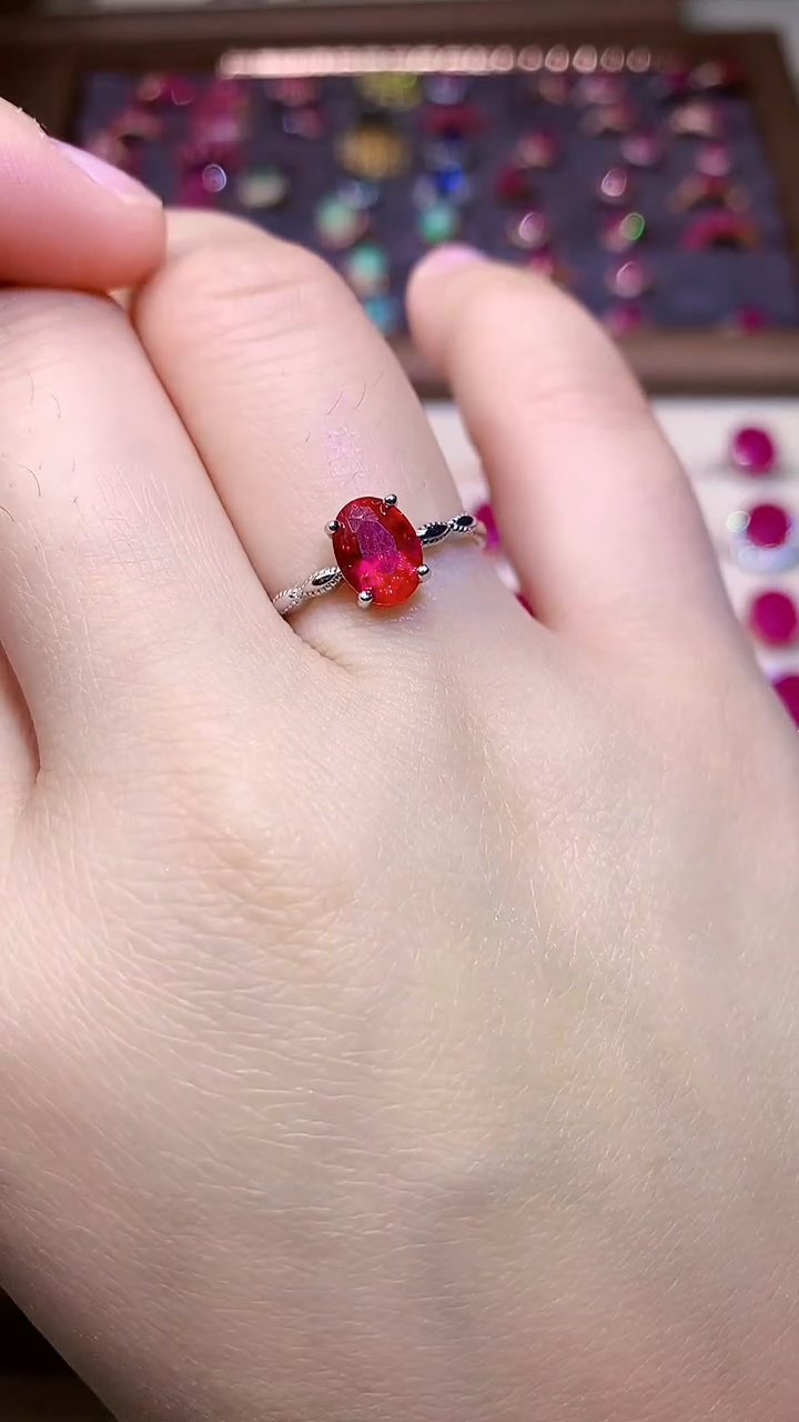 【闪购商品】红宝石颈饰银S925镶嵌0000