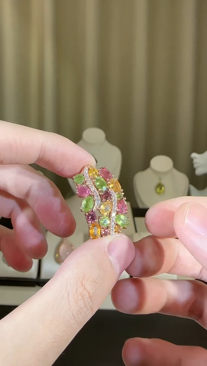 【闪购商品】碧玺颈饰银S925镶嵌设计款