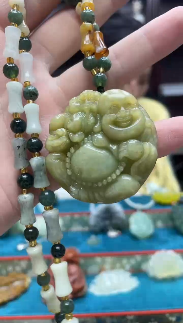 未镶嵌岫玉吊坠·