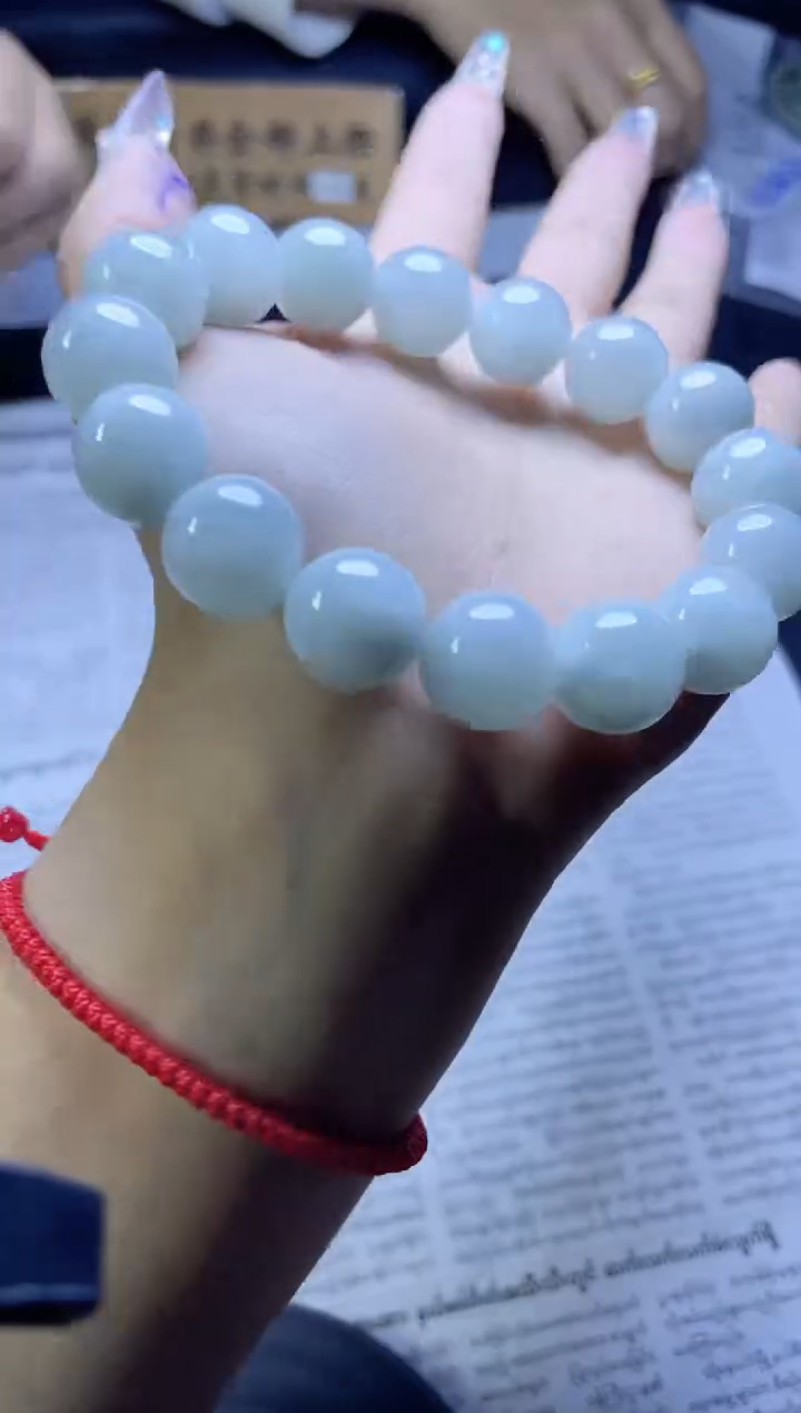 【闪购商品】定制翡翠未镶嵌珠串