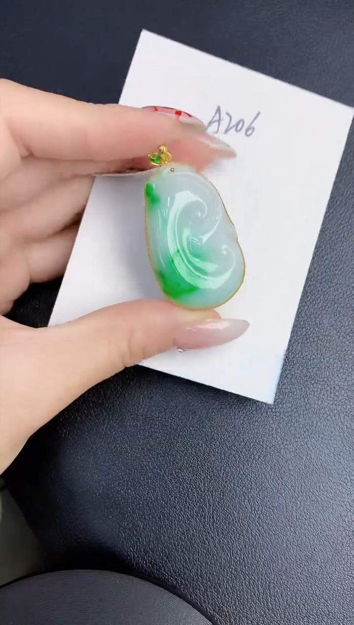 【闪购商品】翡翠颈饰18K金镶嵌00000000000