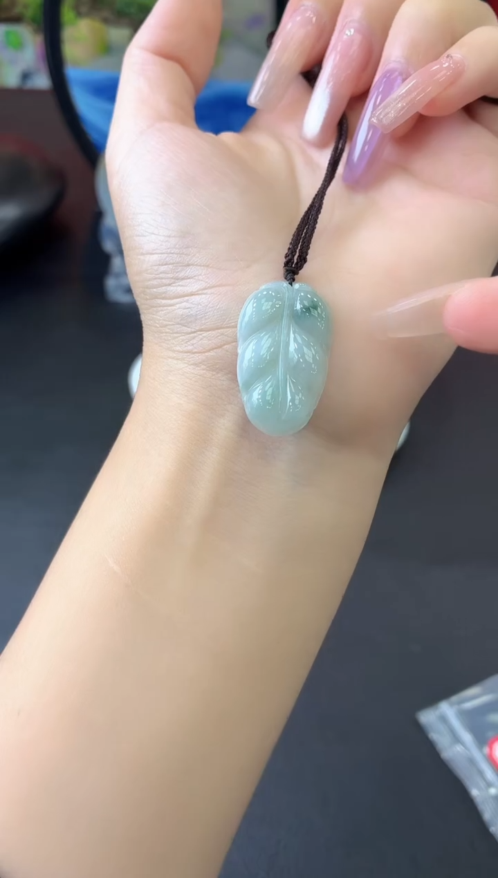吊坠(不含链)未镶嵌翡翠吊坠 多样性发一件