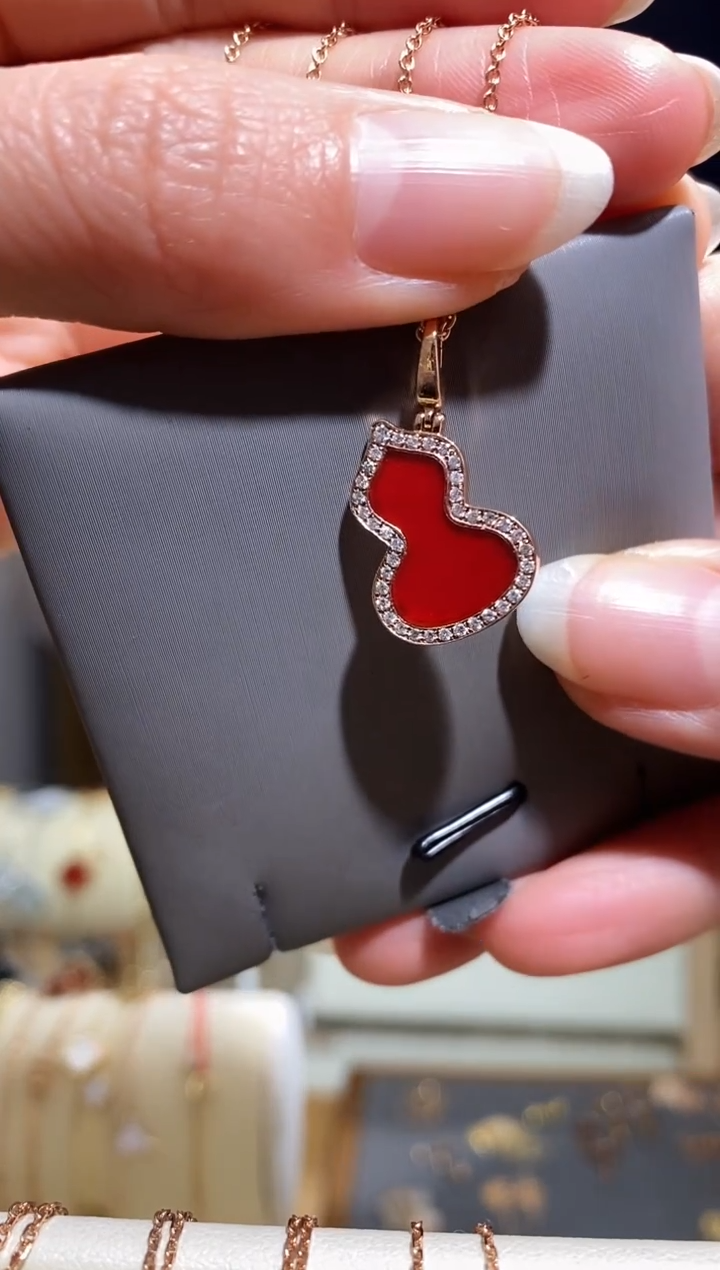 【闪购商品】钻石吊坠(不含链)18K金镶嵌吊坠