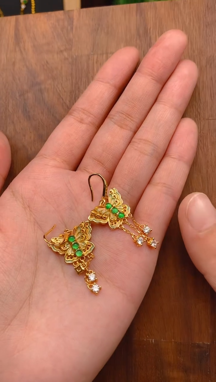 【闪购商品】翡翠耳饰银S925镶嵌蝴蝶耳钩