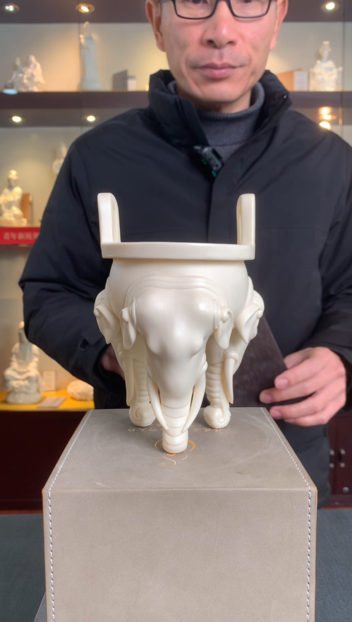 【闪购商品】摆件三足 吉祥香炉  德化白瓷 