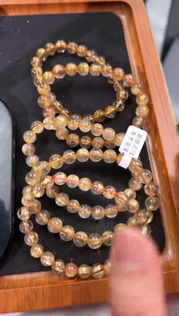 【闪购商品】发晶手串未镶嵌7+mm金钛晶（多样性发其一）