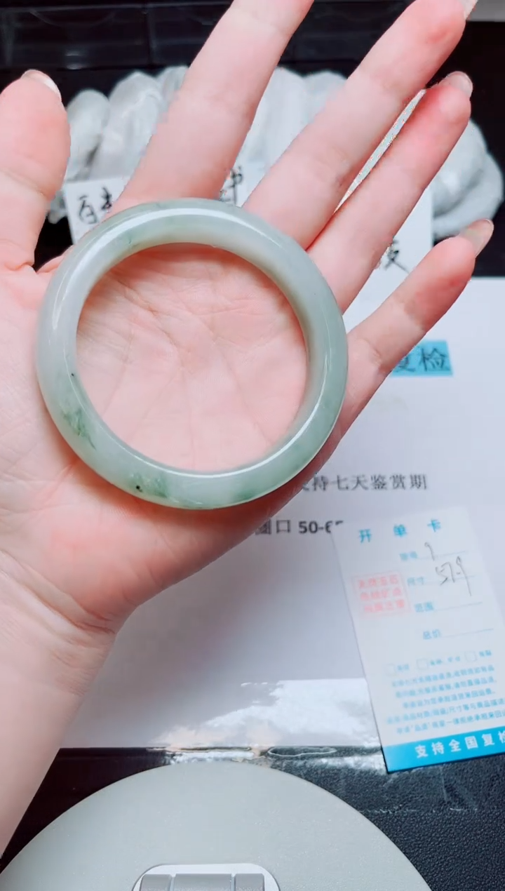 未镶嵌手镯石英质玉9圈口57