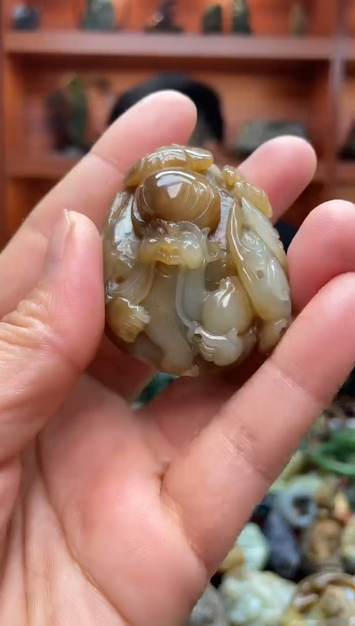 未镶嵌和田玉把件1