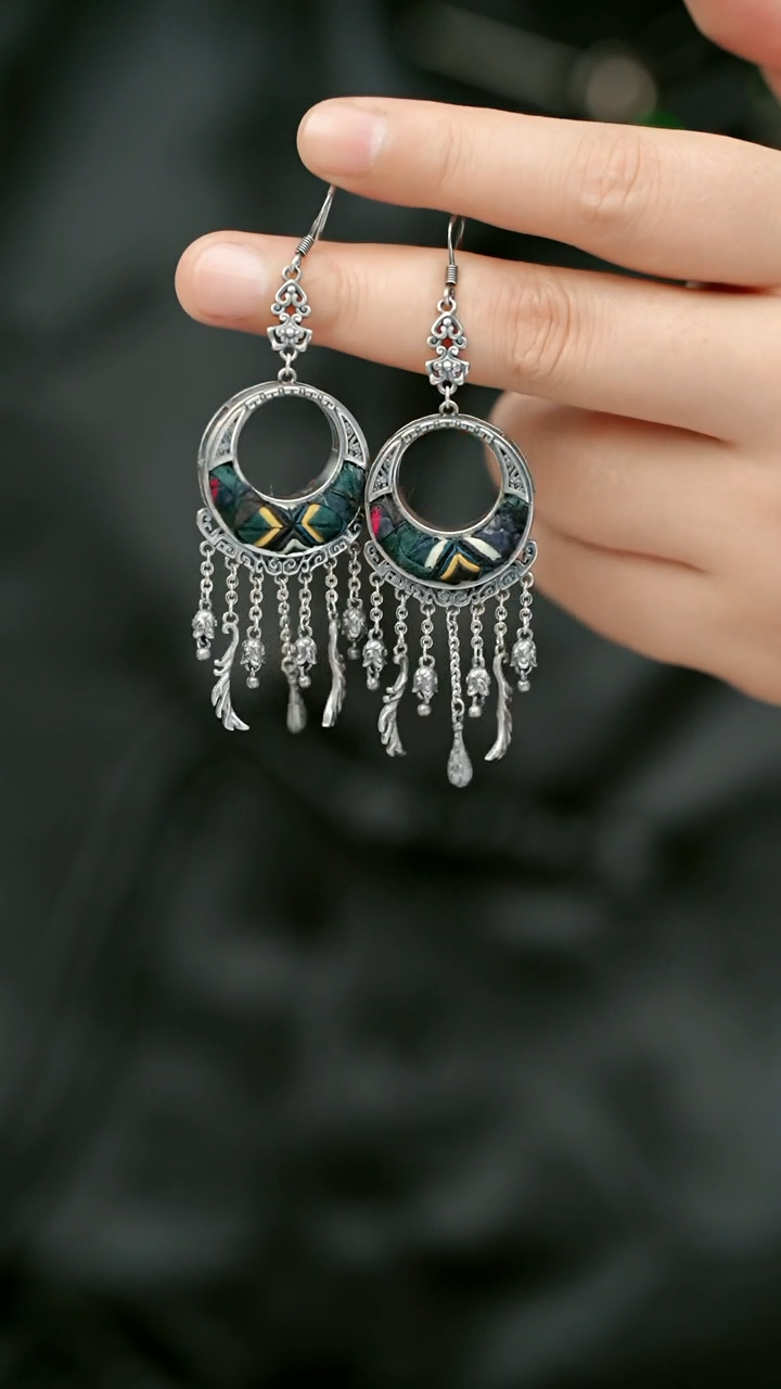 织绣63黔东南苗族刺绣