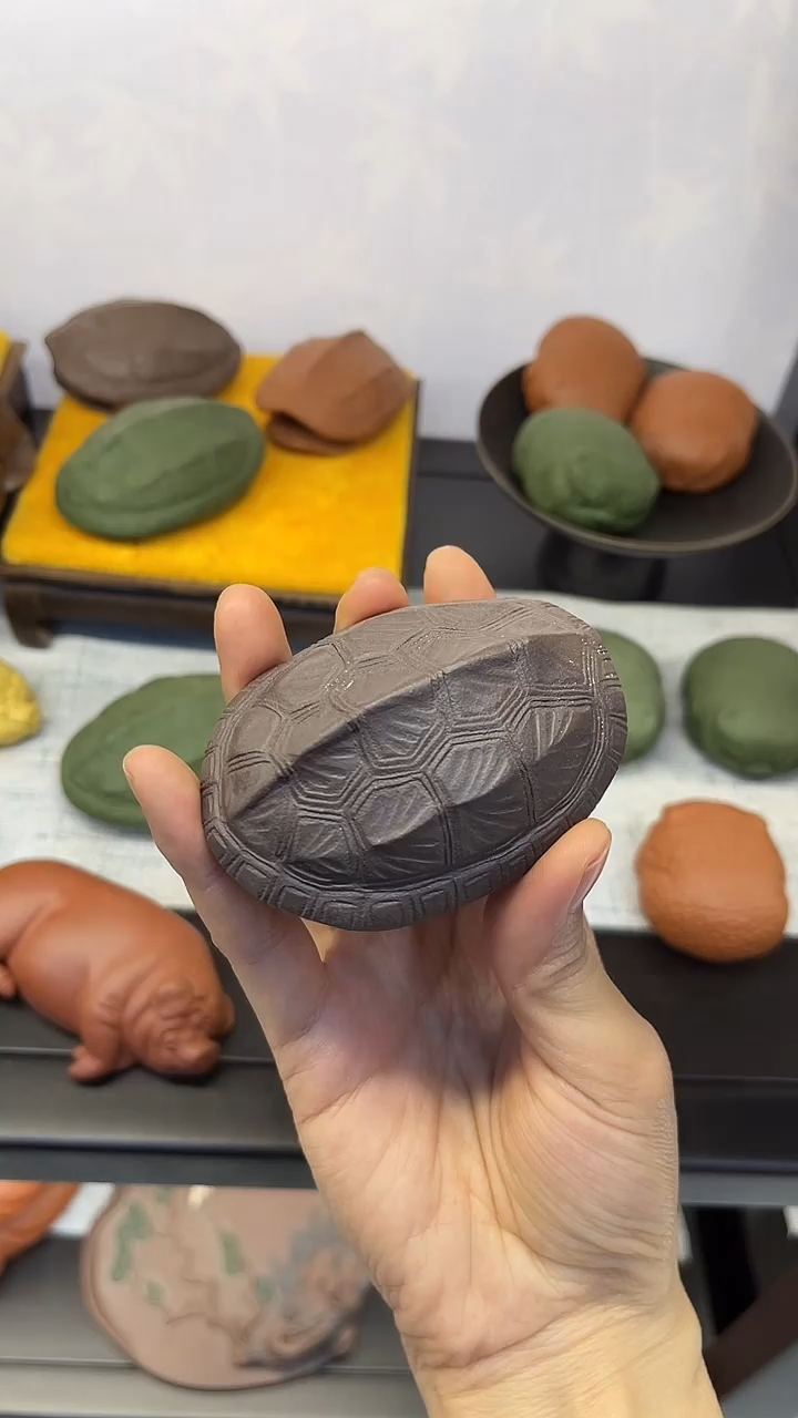 【闪购商品】紫砂茶宠紫泥富甲龟壳