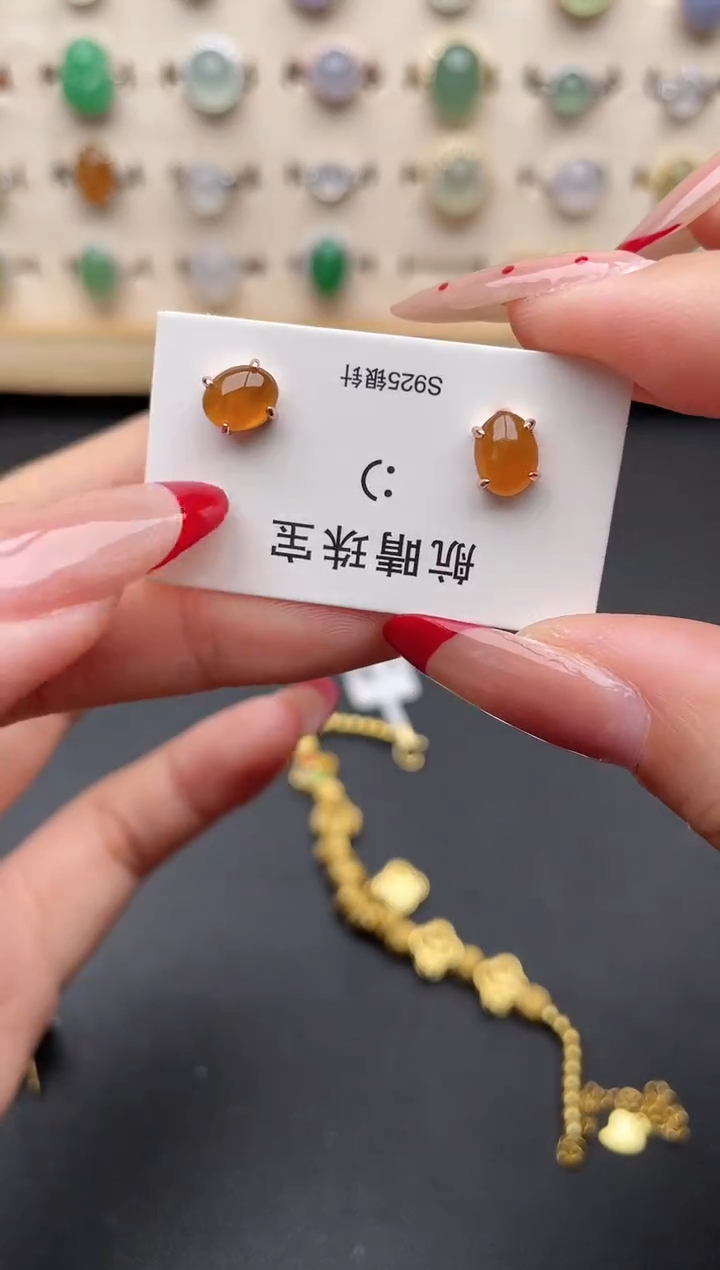 【闪购商品】翡翠戒指银S925镶嵌一物一证一礼盒