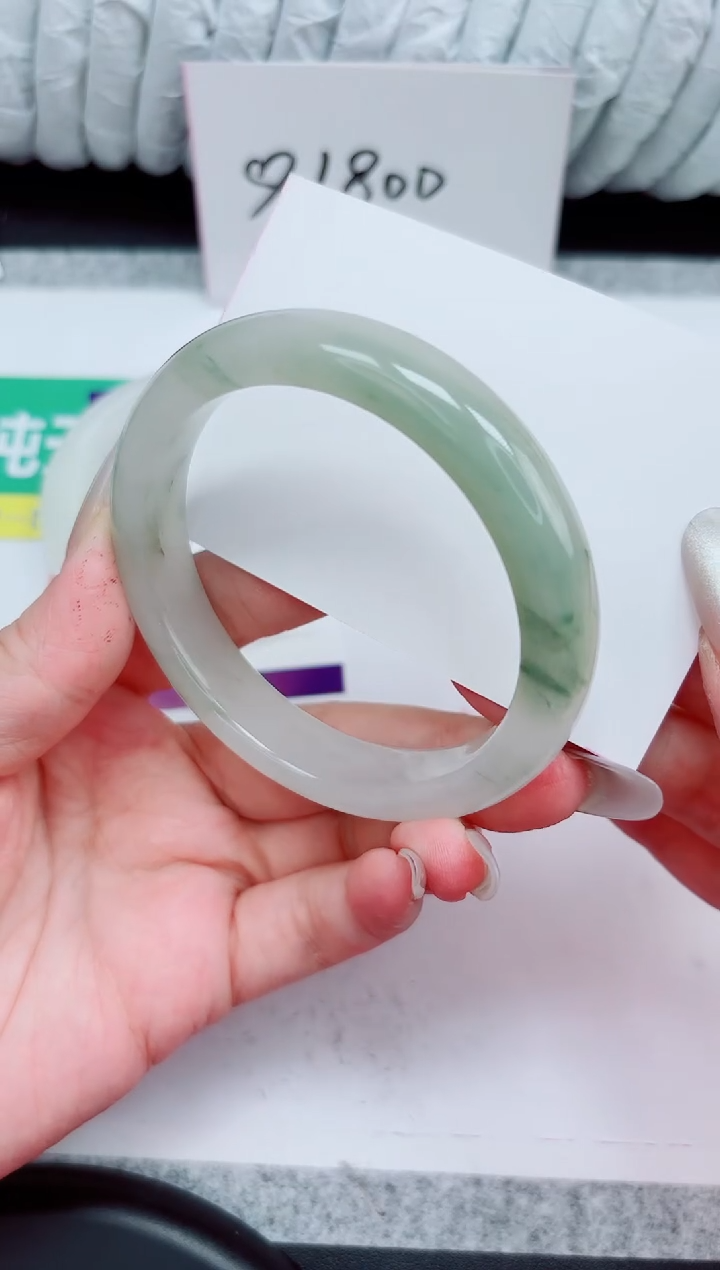 石英质玉手镯未镶嵌11-60.4