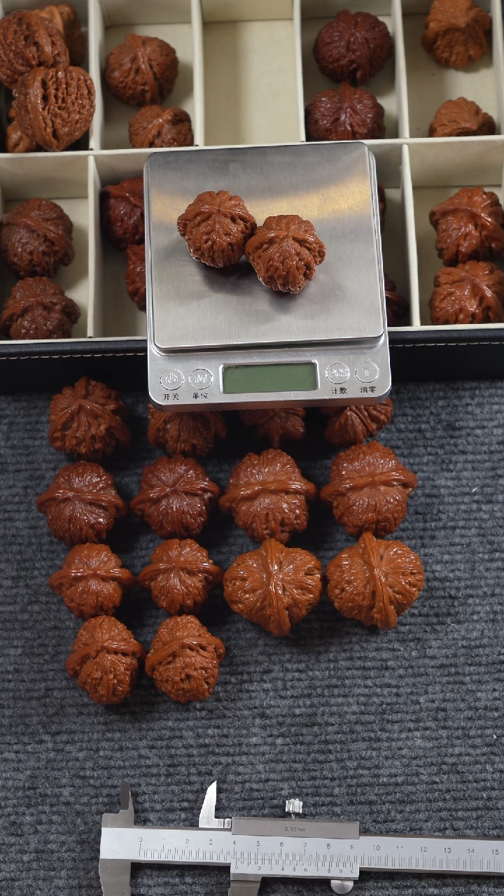 【闪购商品】文玩核桃精品南疆