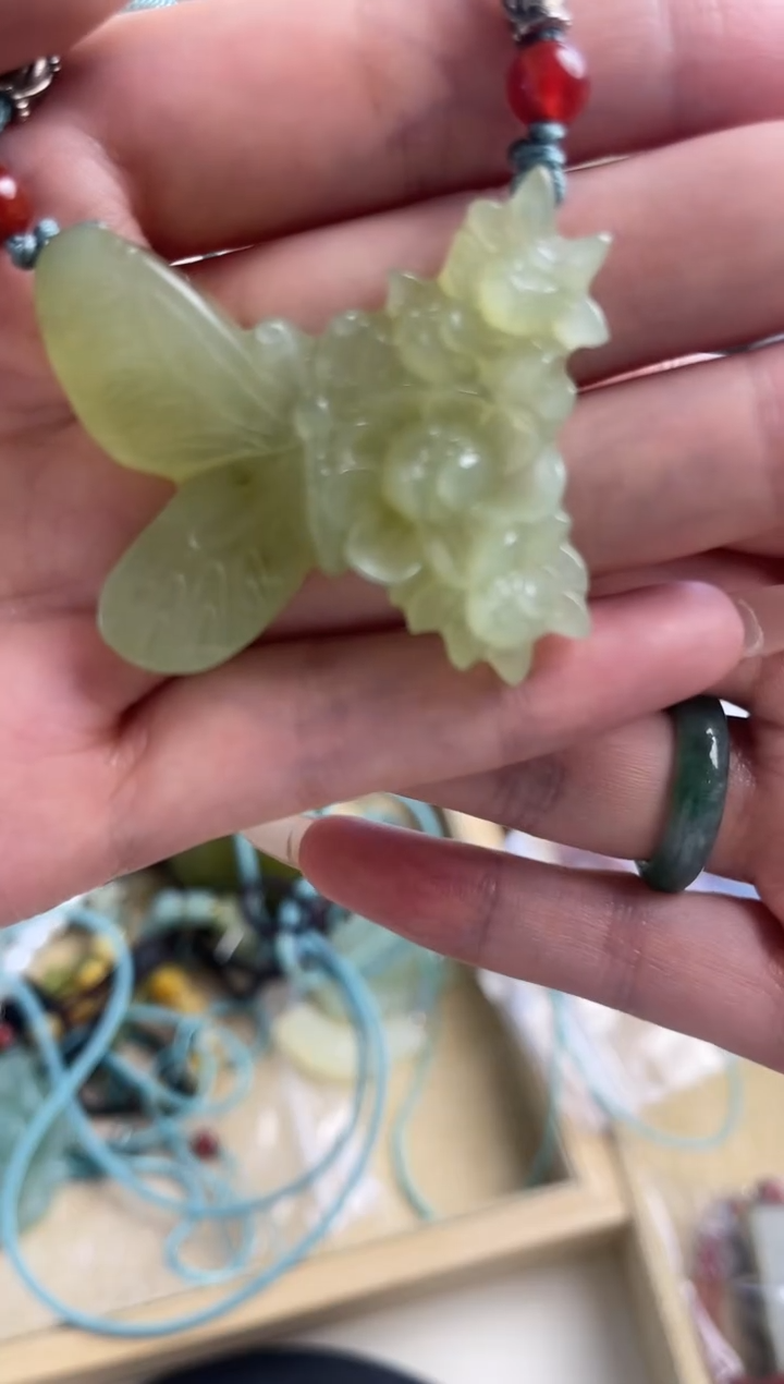 【闪购商品】蛇纹石玉手链合金.