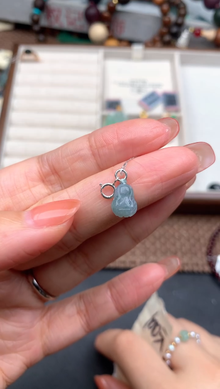 未镶嵌挂件翡翠1