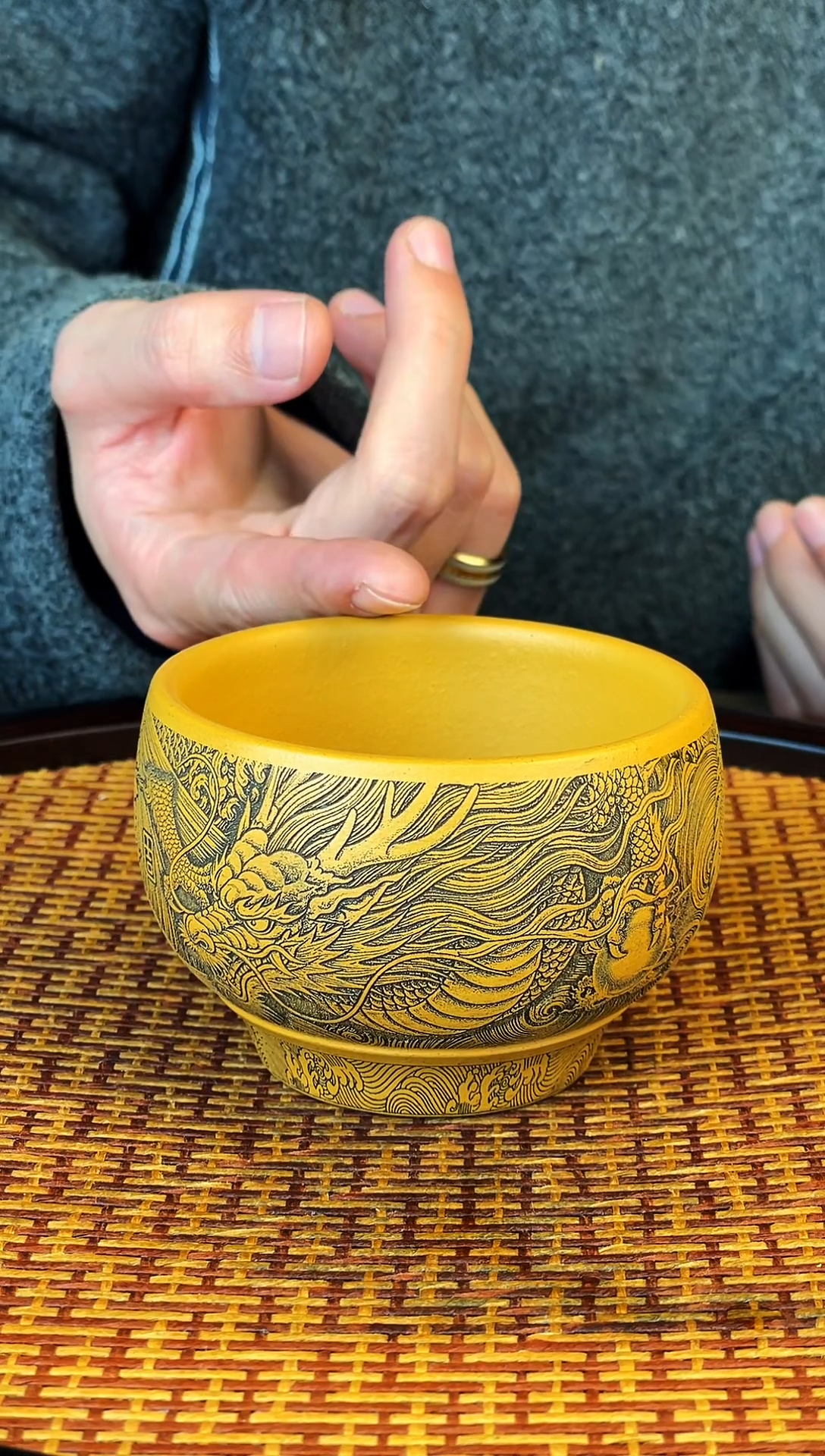 龙行大运 黄金朱泥主人杯