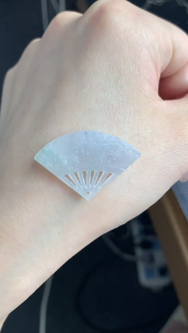 定制翡翠未镶嵌扇子