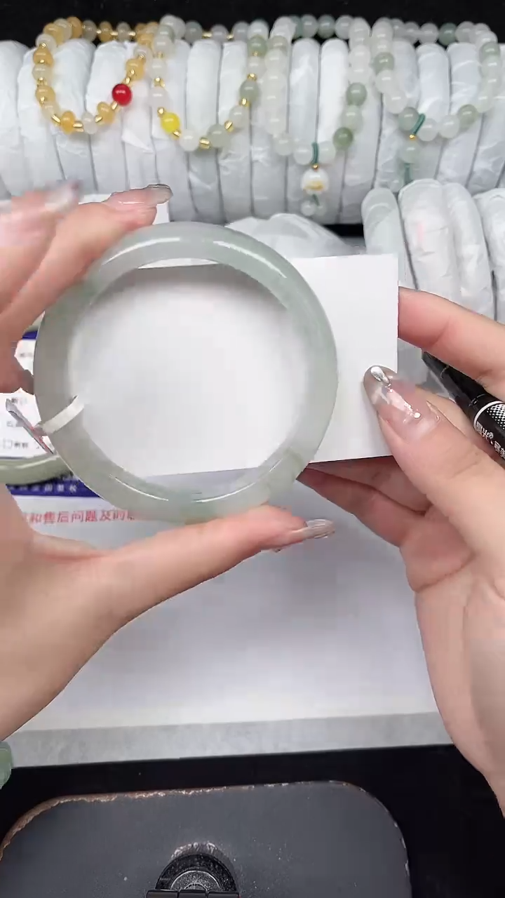 未镶嵌手镯石英质玉34-60/61