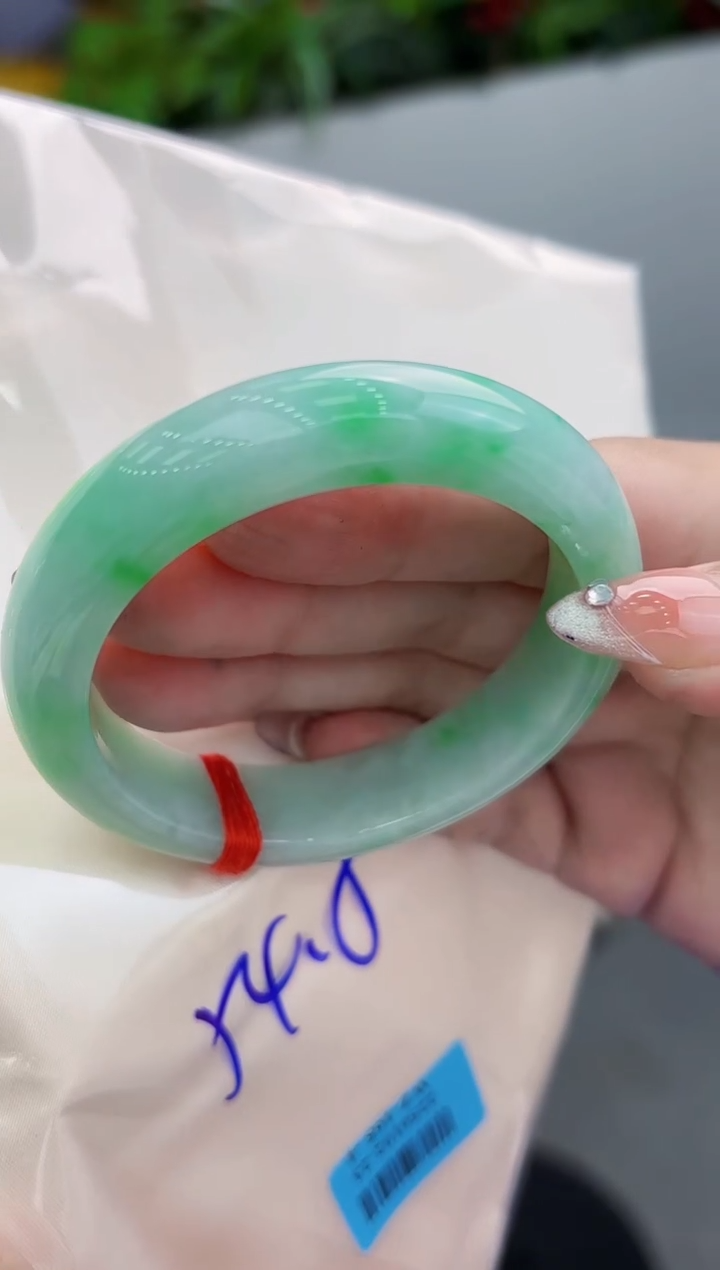 【闪购商品】翡翠手镯未镶嵌翡翠手镯